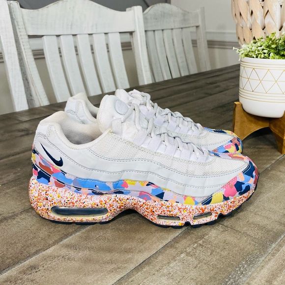 Nike Shoes - Nike Air Max 95 SE Konfetti Pack Vast Grey/Midnight Navy Athletic Sneakers 8